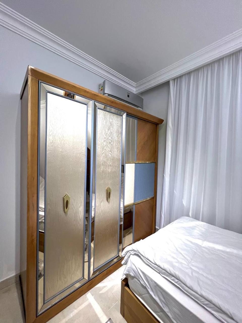 Luxury Namber 6 Apartment Cairo