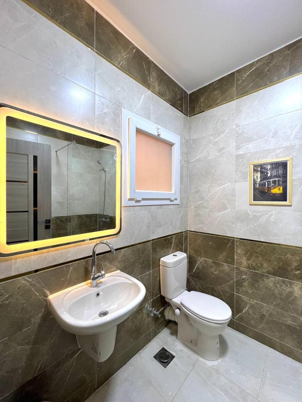 Luxury Namber 6 Apartment