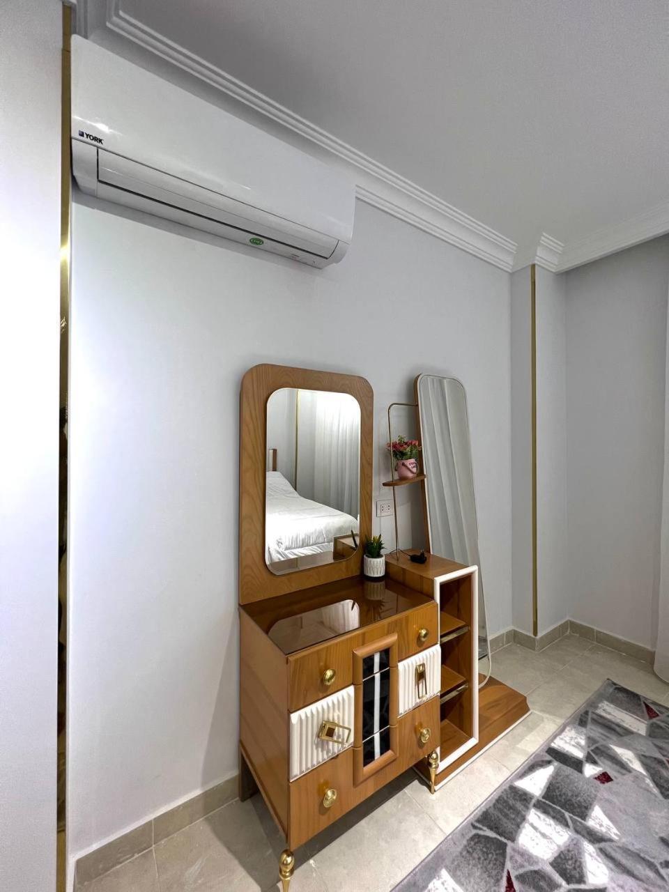 Apartment Luxury Namber 6 *
